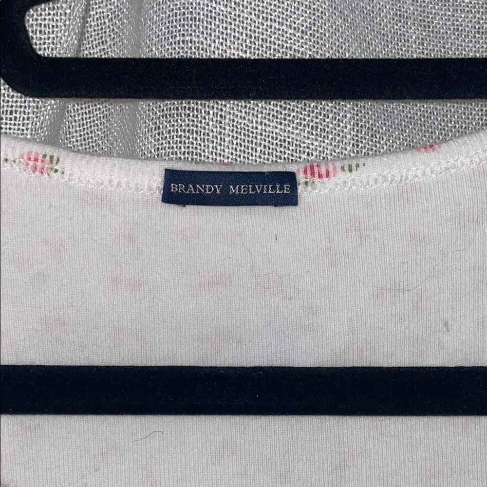 Brandy Button-Up Crop Top - Picture 2 of 4